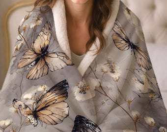couverture en sherpa papillon vintage, jeté en molleton floral beige Moody, couverture papillon aquarelle, cadeau douillet neutre cottagecore