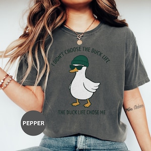 Comfort Colors Silly Goose Shirt, Duck Tshirt, Silly Goose Tee, Funny Goose Shirt, Goose Lover Gift, Snarky Animal Shirt, Funny Humor Tee