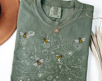 Distressed Bee Botanical T-Shirt, Comfort Colors Shirt, Bee Lovers Bumblebees Shirt, Save the Bees Tshirt, Bee Honeycomb shirt, honey lover