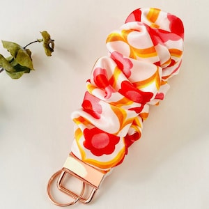 Scrunchie key fob/ Handmade Scrunchie/Gift ideas for Women/ Scrunchie Wristlets Keychain/ Scrunchies for keys/ Keychain Ring.