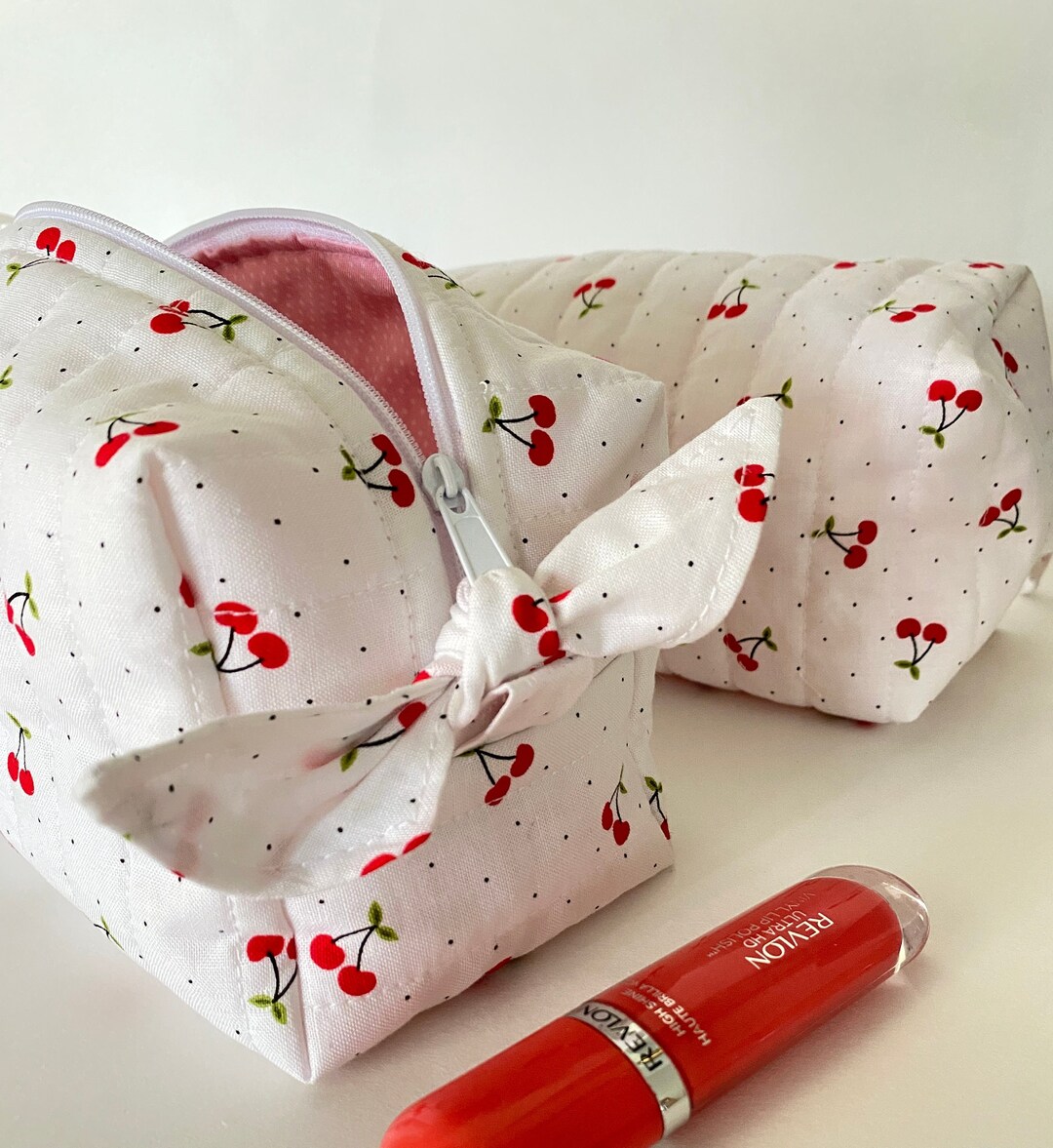 Madelyn Bow Makeup Bag-Multiple Color Options