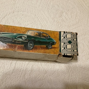 Jaghuar Etype XKE 2+2 1969-71 Avon Decanter British Racing Green