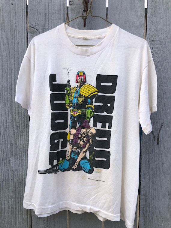 Vintage 1989 distressed Judge Dredd T shirt