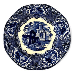 VTG Liberty Blue Staffordshire 9.5&quot; Plate | Independance Hall Historical Colonial Scene|  Blue and White Decor | Collectible Liberty Plates