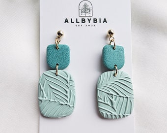 Light blue earrings, Polymer clay earrings, clay earrings, lightweight earrings, handmade earrings, spring collection, two toned earrings