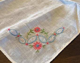 Beautiful Vintage Floral Embroidered Handkerchief