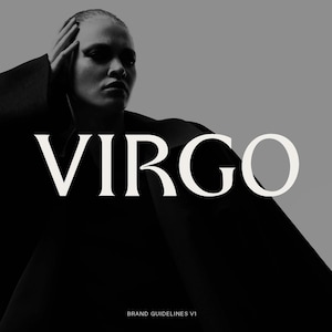 Può includere: Foto in bianco e nero di una persona che indossa un cappotto nero con la parola "VIRGO" in testo bianco al centro dell'immagine. Il testo "BRAND GUIDELINES V1" è sotto la parola "VIRGO".