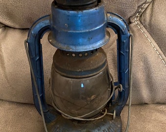 Vintage Dietz “Little Wizard” Kerosene Lamp Rescued Straight from the Shed !!!