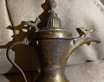 Vintage Middle Eastern DALLAH/Teapot with the “Makers Mark” and Looks to Have Been Well Used Over the Years!!