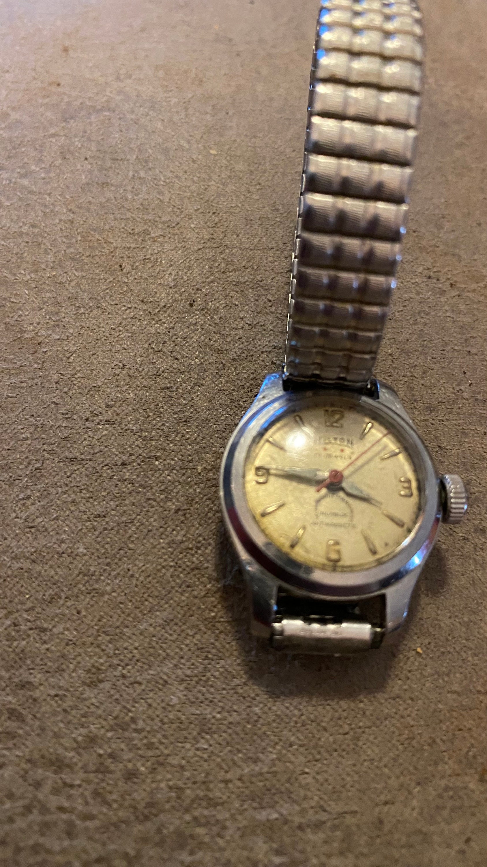 Hilton watches 17 discount jewel women s watch