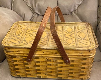 Vintage 1950’s Metal Weave Pattern Picnic Basket with Wooden Handles “Ready to Go Picnicking”!!!!