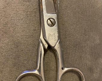 Vintage Wiss 5” Electricians Scissors With Minimal Wear but Have Some Needed Cleaning but They are Sharp and Ready for Use!!!!