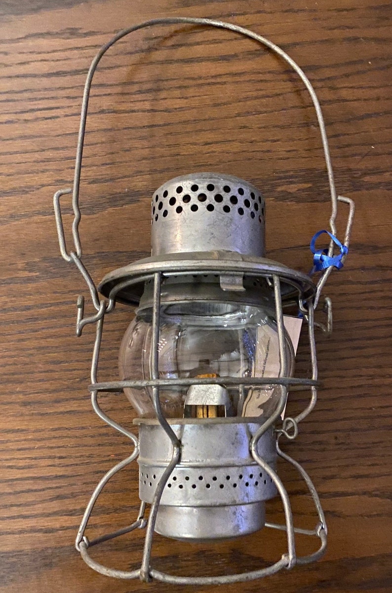 Vintage Adlake Railroad Oil Lamp. Old but New 1970s Stock With No Markings Except Adlake 300 Etsy