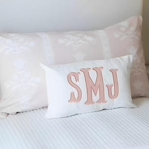 Monogram pillow, Personalized name pillow, Custom pillow cover, Monogrammed throw pillow, Applique monogram pillow, Wedding monogram pillow