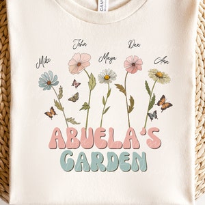 Abuela&#39;s Garden PNG Sublimation, Custom GrandKids Names With Flowers, Spanish Grandma Design For T shirts, Abuela Png, Gift for Abuela