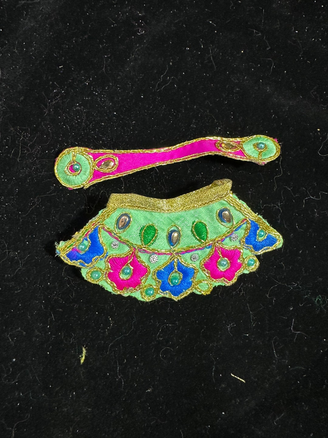 Amazing Ganesh Ji , Radha Rani and Mata Rani Lehenga Patka / Available ...