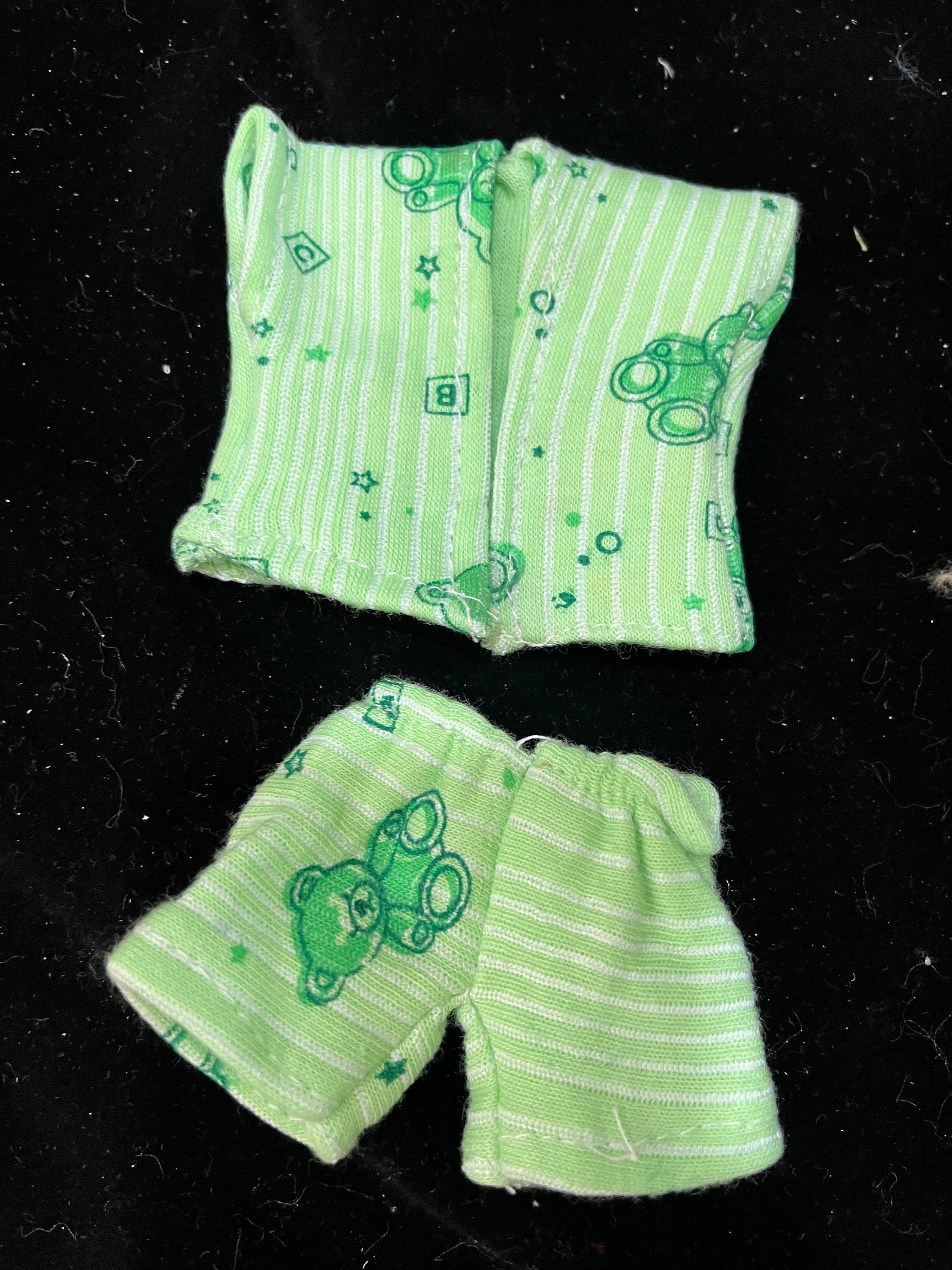 Laddu gopal bib suit for summer pack of 4 [random print and color]
