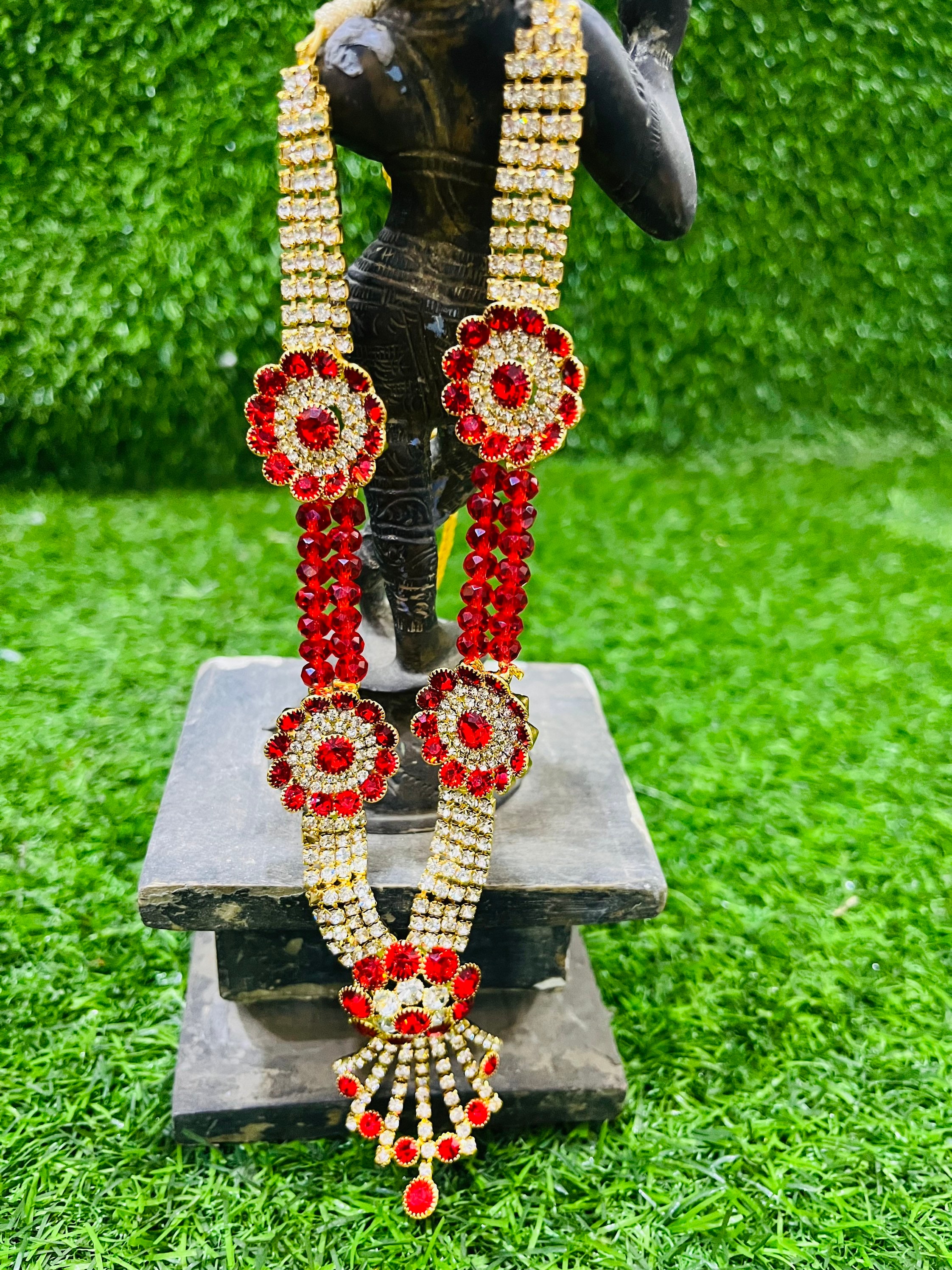 Designer Long Necklace for Radha Krishna / Red and White