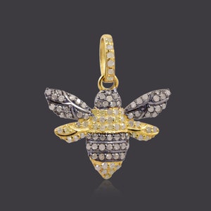 Pendentif or jaune & plaqué gris, pendentif abeille diamant, bijou pendentif insecte femme