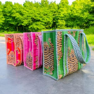 Floral Block Gedruckt Tragetasche Große Gesteppte Tragetaschen Vintage Reisetasche Handgemachte Geschenke Strandtaschen Einkaufstasche Baumwolle Einkaufstaschen Handtasche