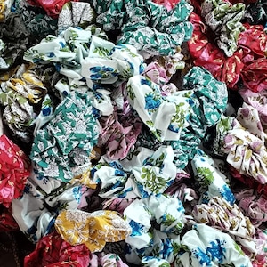 Large Cotton Scrunchie, Scrunchie hair tie, XL,XXL, Scrunchie, Bridesmaids gifts Indian Floral Scrunchies, Scrunchies for Women gift for her