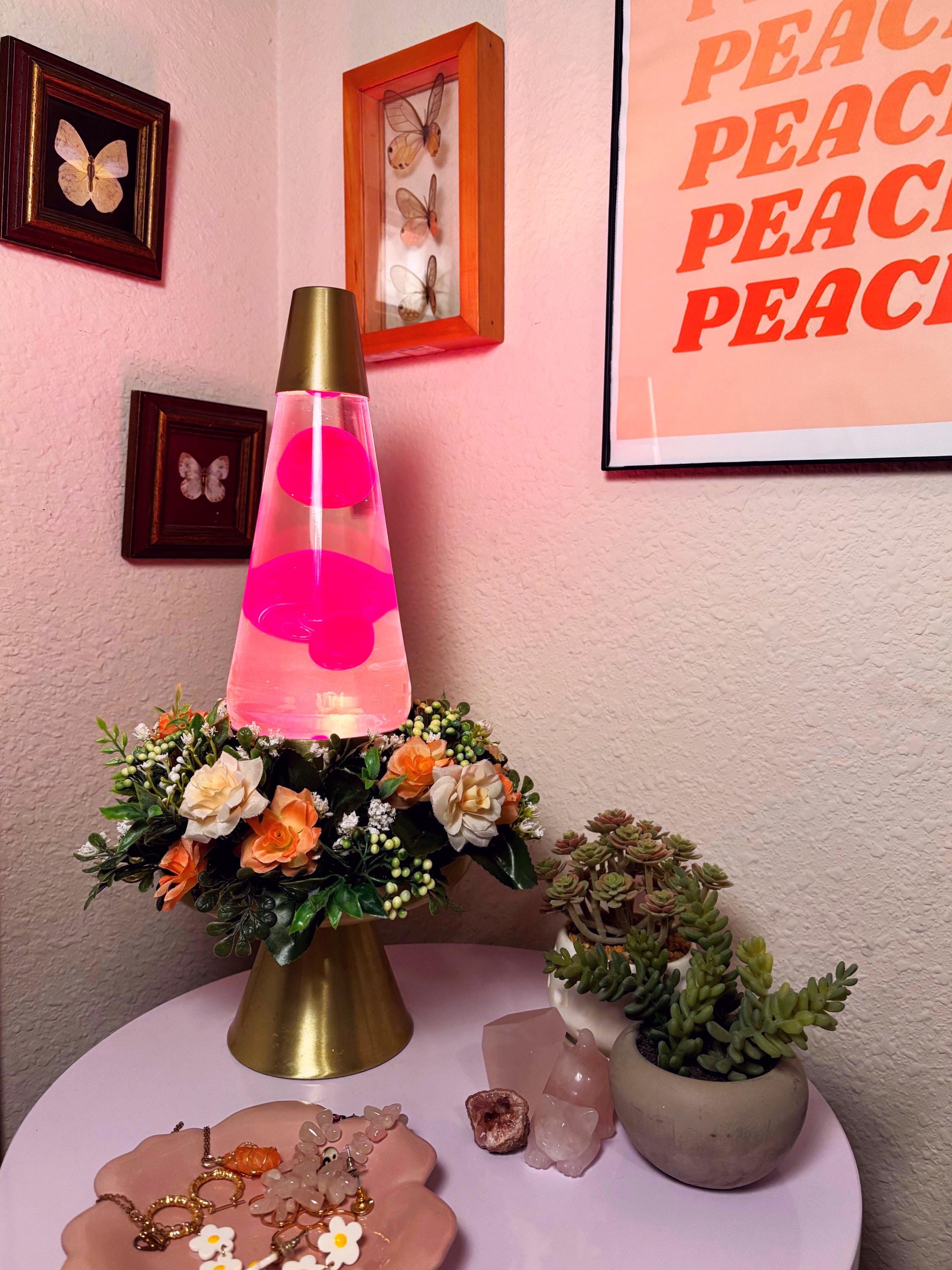 Vintage 1970 Enchantress Planter Lava Lite Lava Lamp - Pink Wax
