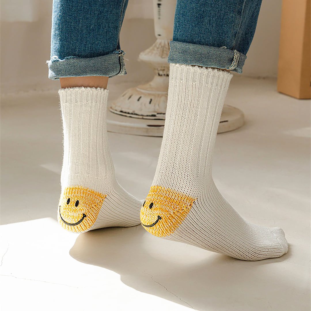 Heel Smile Face Crew Socks Cute Smiley Face Socks Neutral Etsy