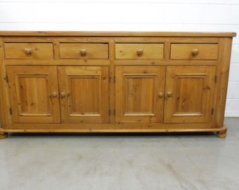 Beautiful dresser sideboard cabinet kitchen cabinet made of softwood
