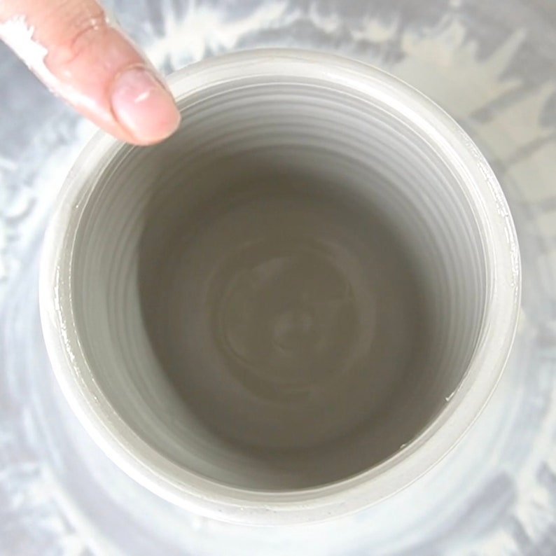 Online Pottery Class: Potter's Wheel for Beginners image 5