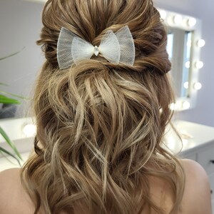 Retro white crinoline bow with crystal rhinestone, hair comb, hair fascinator with crystal, bridal hair comb,