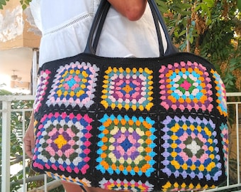 Bolso grande de ganchillo negro cuadrado para abuela, bolso de hombro bohemio colorido, regalo para ella
