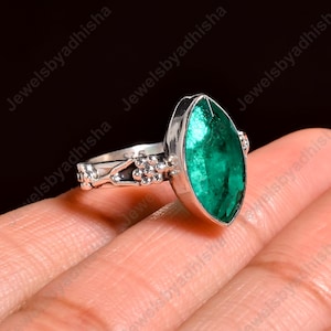 Natural Emerald Ring, Genuine Colombian Emerald Ring, 925 Sterling Silver Ring, Engagement Ring,  Handmade Ring, Art deco Ring, Gift For Her