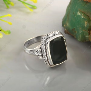 Natural Black Onyx Ring,925 Sterling Silver Ring, Handmade Ring, Black Ring, Women&#39;s Ring, Onyx Ring, Cushion Cut Oval gift for him , Gift
