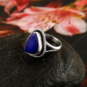 Lapis Lazuli Boho Silver Ring, vintage art deco statement rings Unshape Ring, 925-Sterling Silver Blue Stone Ring,Tumble shape handmade Ring