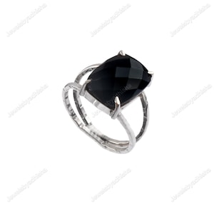 Natural Black Onyx Ring,925 Sterling Silver Ring, Handmade Ring, Black Ring, Women&#39;s Ring, Onyx Ring, Oval Gemstone Ring, Pretty Ring, Gift