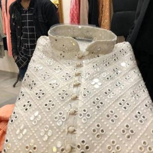 Green Cotton Chikankari Kurta: Traditional Bollywood Style Men&#39;s Shirt