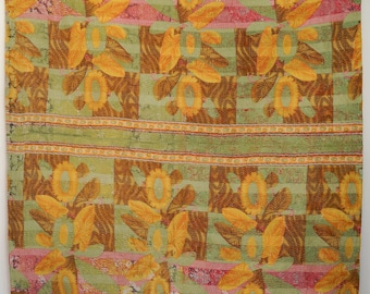 Vintage Floral Kantha Quilt: 100% Cotton Indian Bedspread (60x90 Inches)