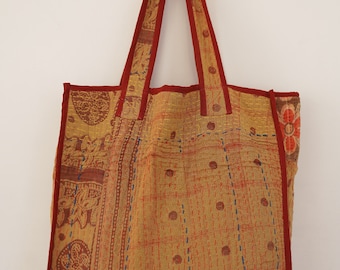 Bolso tote vintage Kantha: accesorio de algodón acolchado hecho a mano
