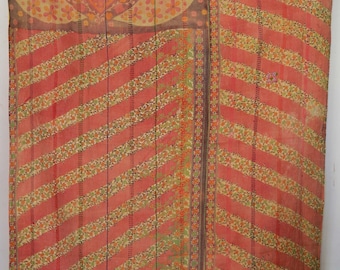 Colcha Kantha indiana vintage feita à mão em algodão, manta colorida estilo boho para cama de casal.