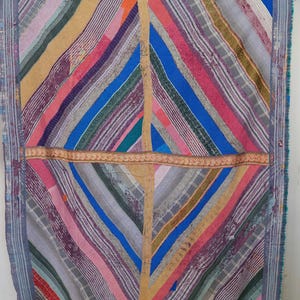 Coperta reversibile trapuntata Kantha vintage colorata, realizzata a mano in stile indiano.