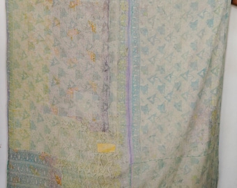 Vintage Kantha Quilt | Hand-Stitched Indian Cotton Blanket