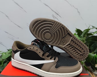 Jordan Low x Cactus Jack Travis Scott Dark Mocha Custom Trainers