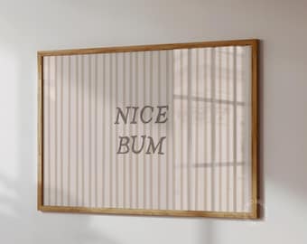 Impresión divertida de trasero bonito: Arte de pared a rayas para baño, decoración neutra para el hogar (descarga digital, horizontal)