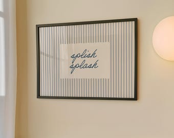 Impresión "Splish Splash": Arte de baño con rayas azules, decoración infantil (descarga digital, horizontal)