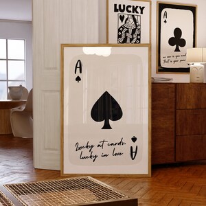 Stampa alla moda con asso di picche, poster "Lucky You", poster con carta da gioco, stampa estetica retrò alla moda, decorazione da parete preppy Y2K per la stanza.
