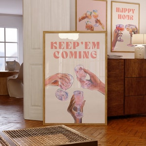 Póster de cóctel retro en acuarela, arte mural de carrito de bar, pósteres rosas preppy, decoración de bar estética femenina, arte vintage con champán en rosa y colorido.