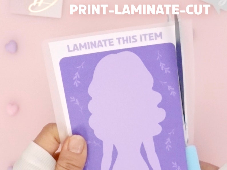 Printable paper doll dress up set