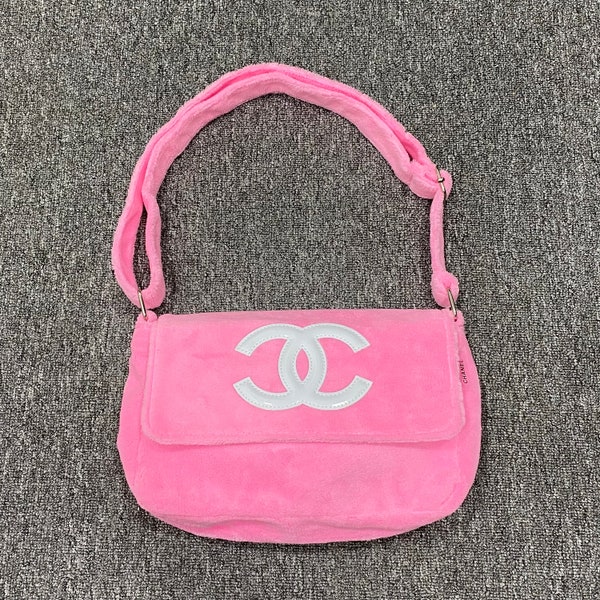 Chanel Precision VIP 2006 Gift Bag Pink Color Unisex Vintage Chanel CC Logo Sling Bags Rare