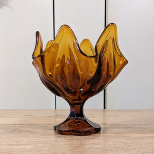 Vintage L.E. Smith Glass Amber Simplicity Six Petal Handkerchief Pedestal Compote MCM