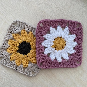 Flower Granny Square Crochet Pattern